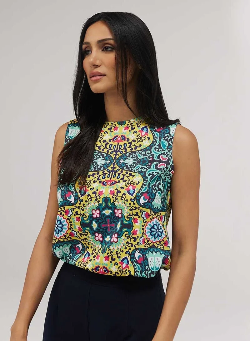 Zigzag Sleeveless  Printed Chiffon Top